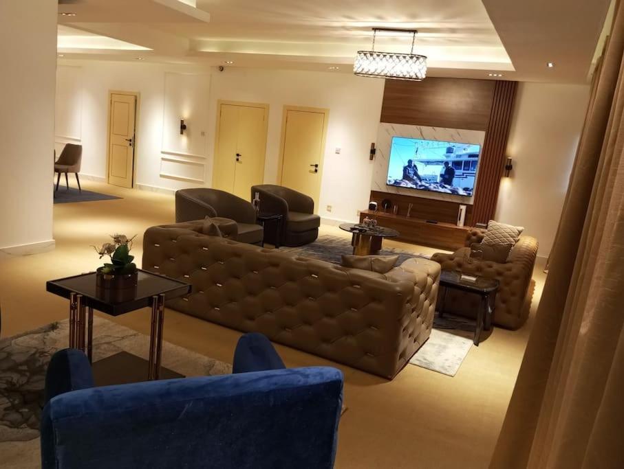 Sujimoto Residences Macdonald Lagos Ngoại thất bức ảnh