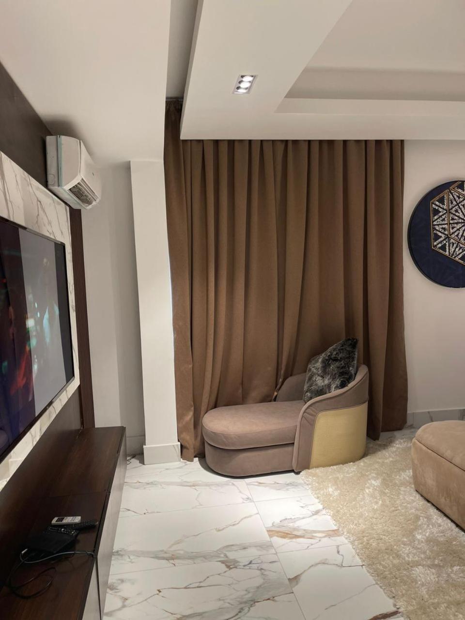 Sujimoto Residences Macdonald Lagos Ngoại thất bức ảnh